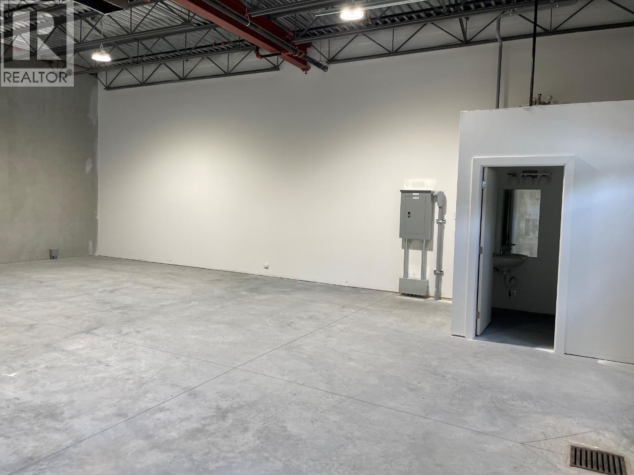 1441 Clark Avenue Unit# 104