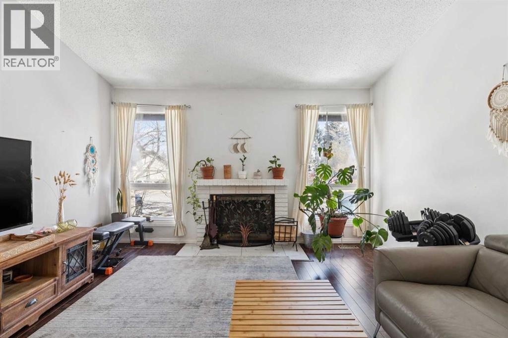 28 Templegreen Bay NE