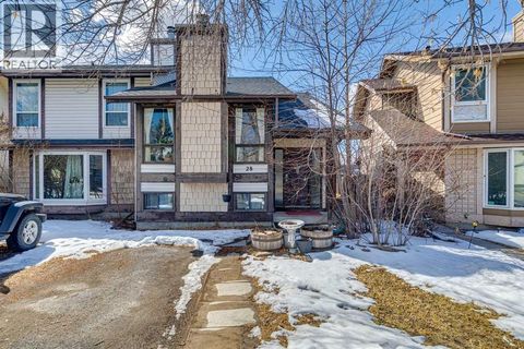 28 Templegreen Bay NE Calgary AB T1Y4Z3