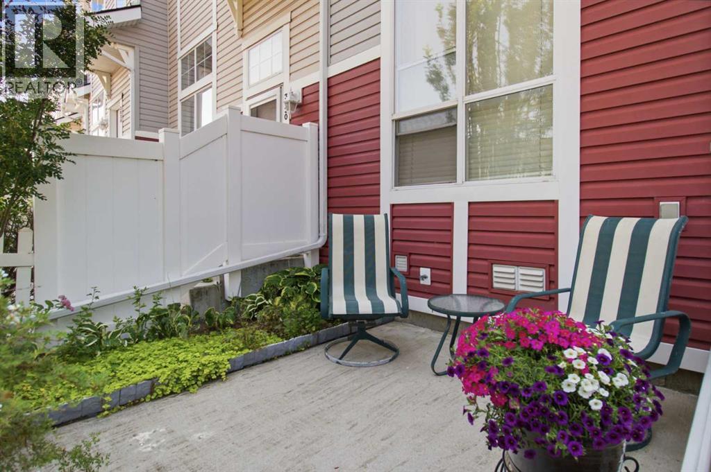 3032 New Brighton Gardens SE