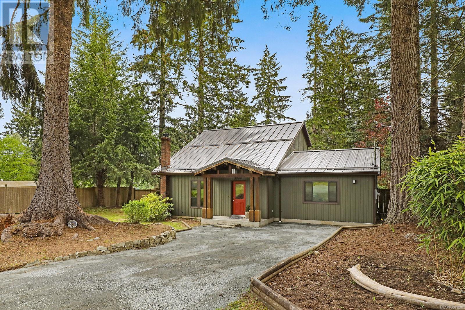 5868 Bates Rd