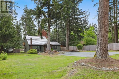 5868 Bates Rd Courtenay BC V9J1W6