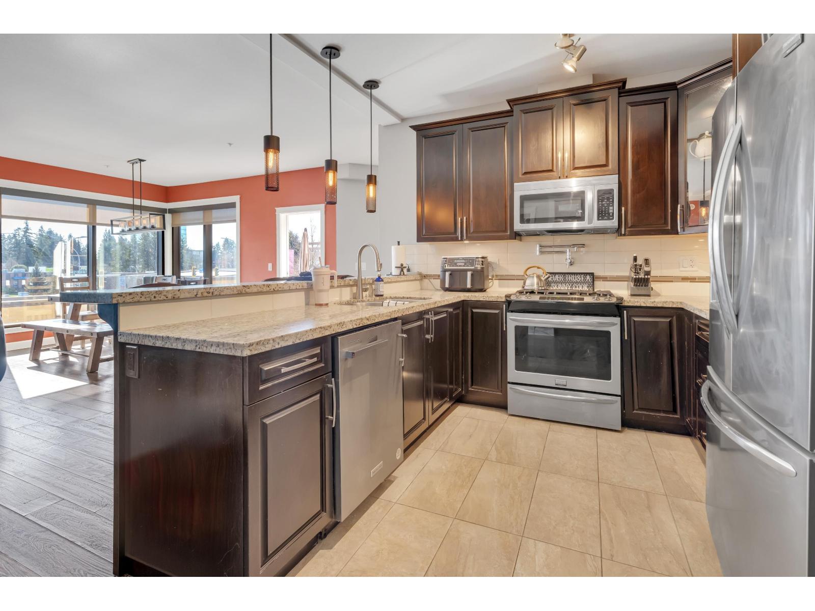 326 2860 TRETHEWEY STREET