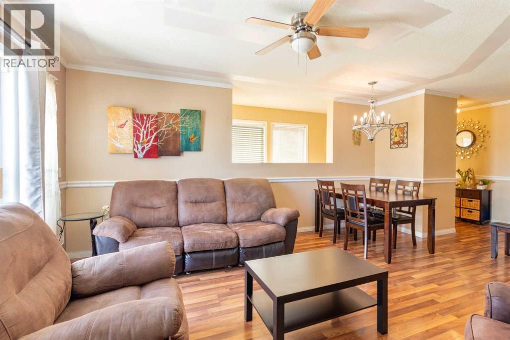 302, 605 19 Street SE