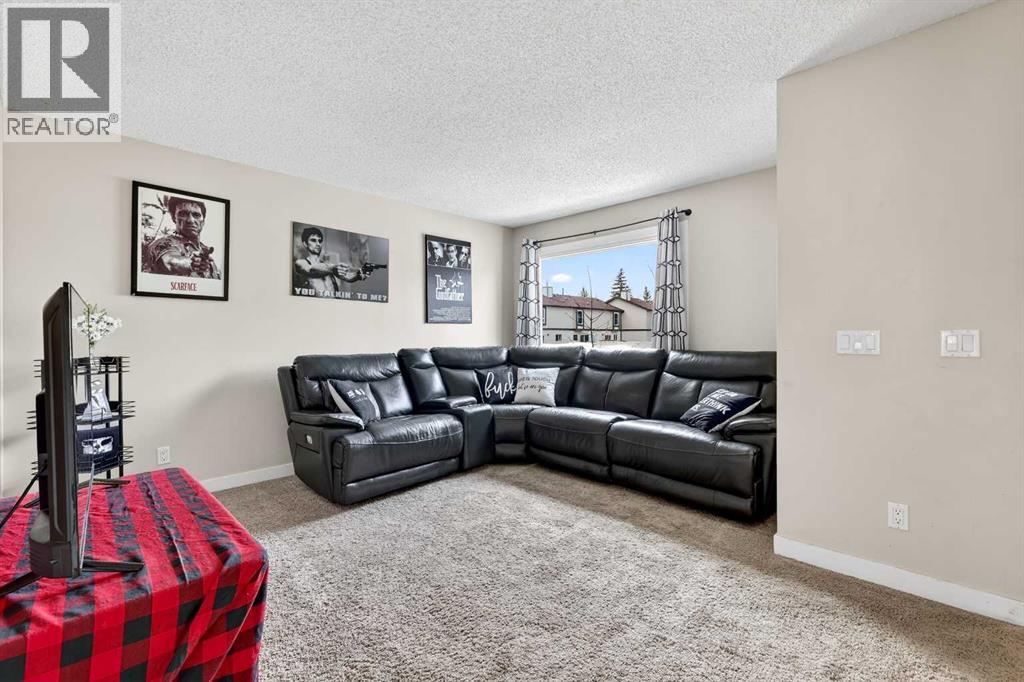 230 Deerpoint Lane SE