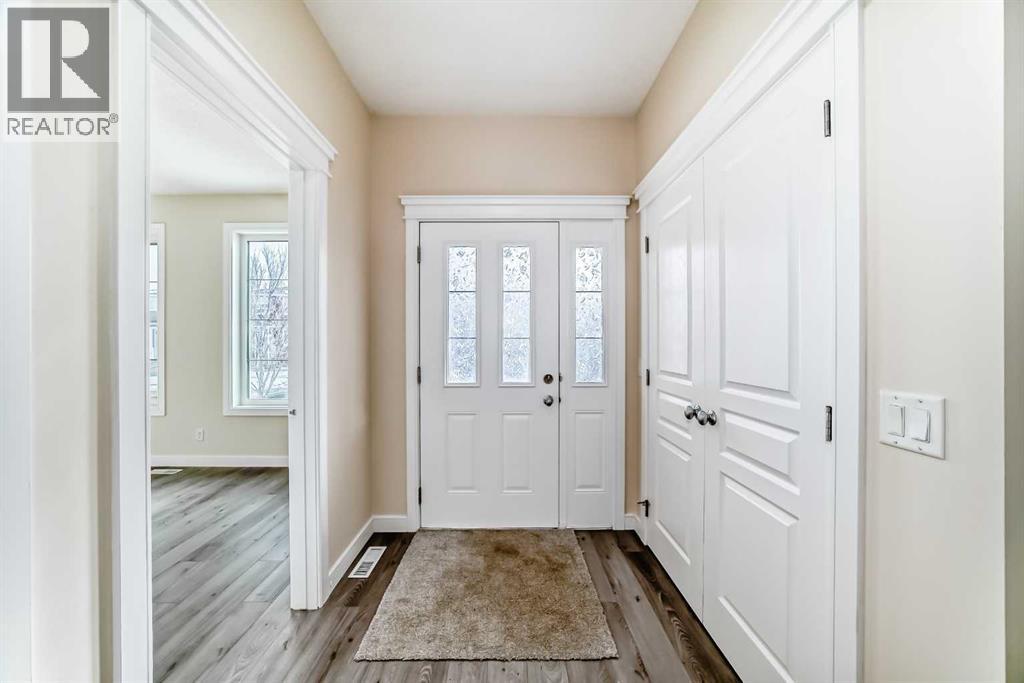 437 Redstone Grove NE