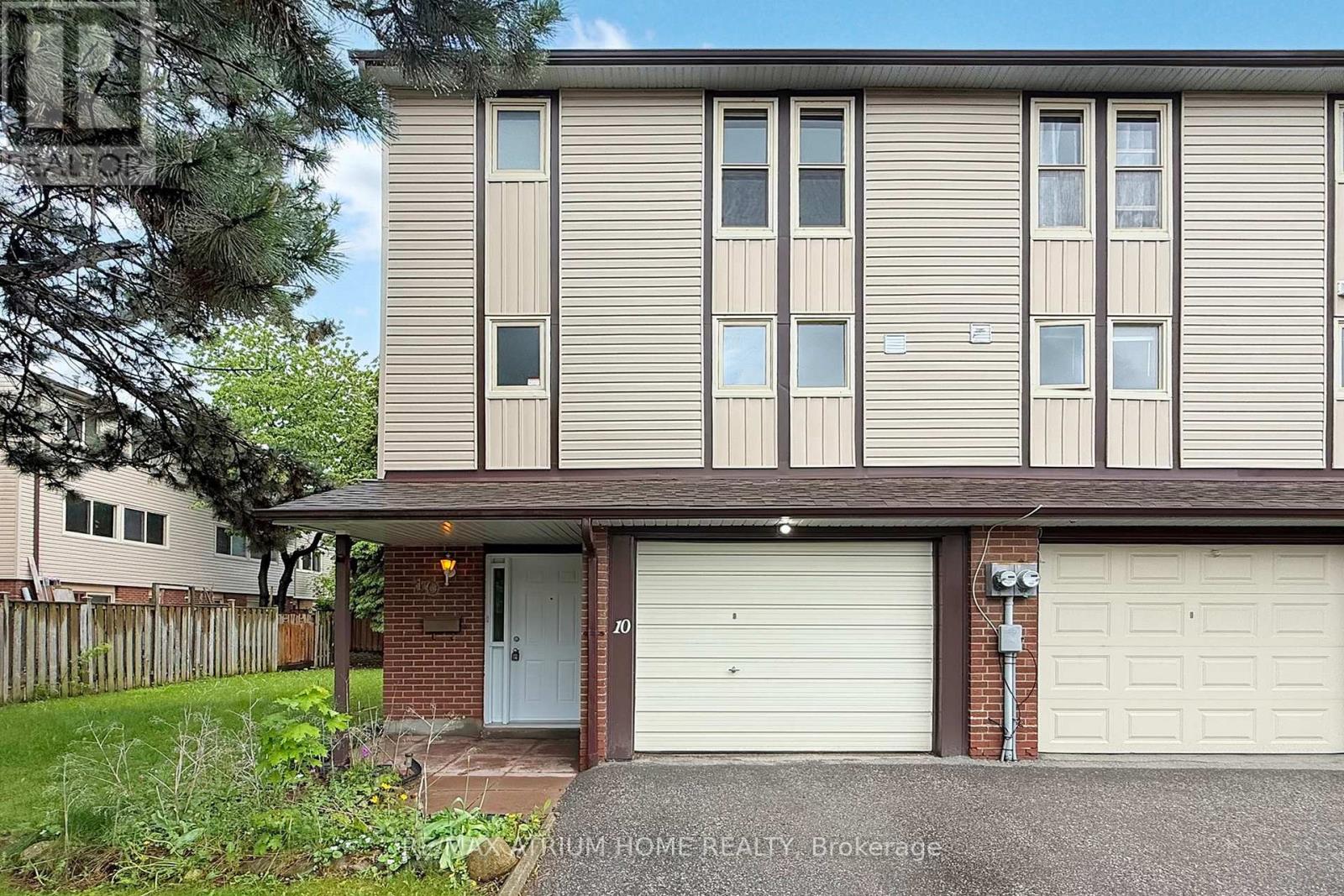 10 TOWNSEND ROAD