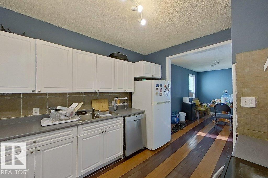 10722 106 ST NW
