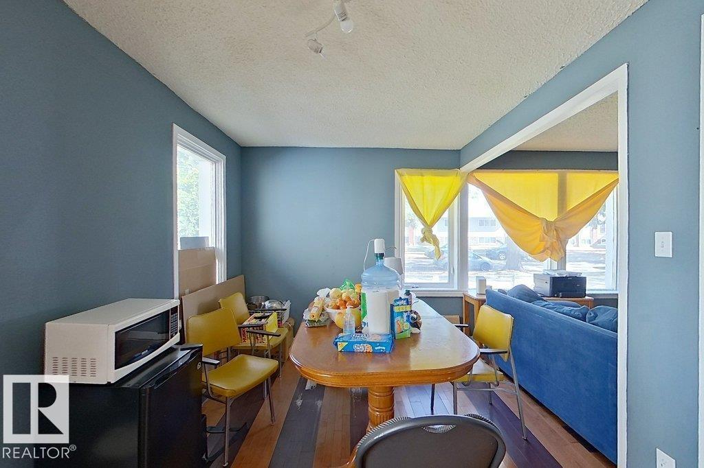 10722 106 ST NW