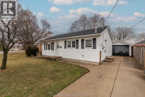 64 DAVID STREET Wallaceburg ON N8A2E7