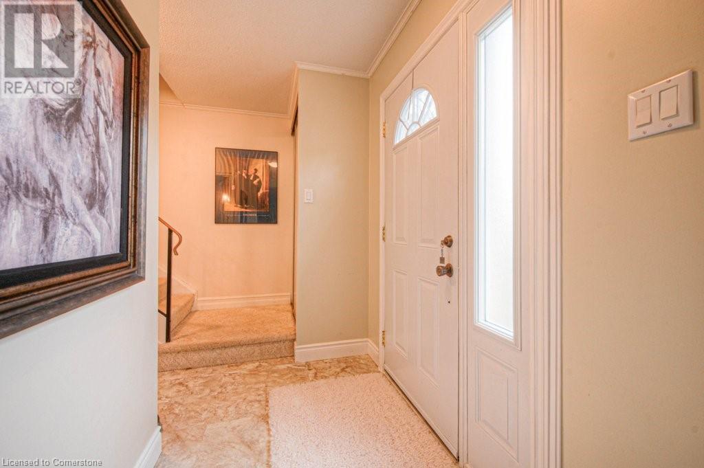 30 GREEN VALLEY Drive Unit# 3