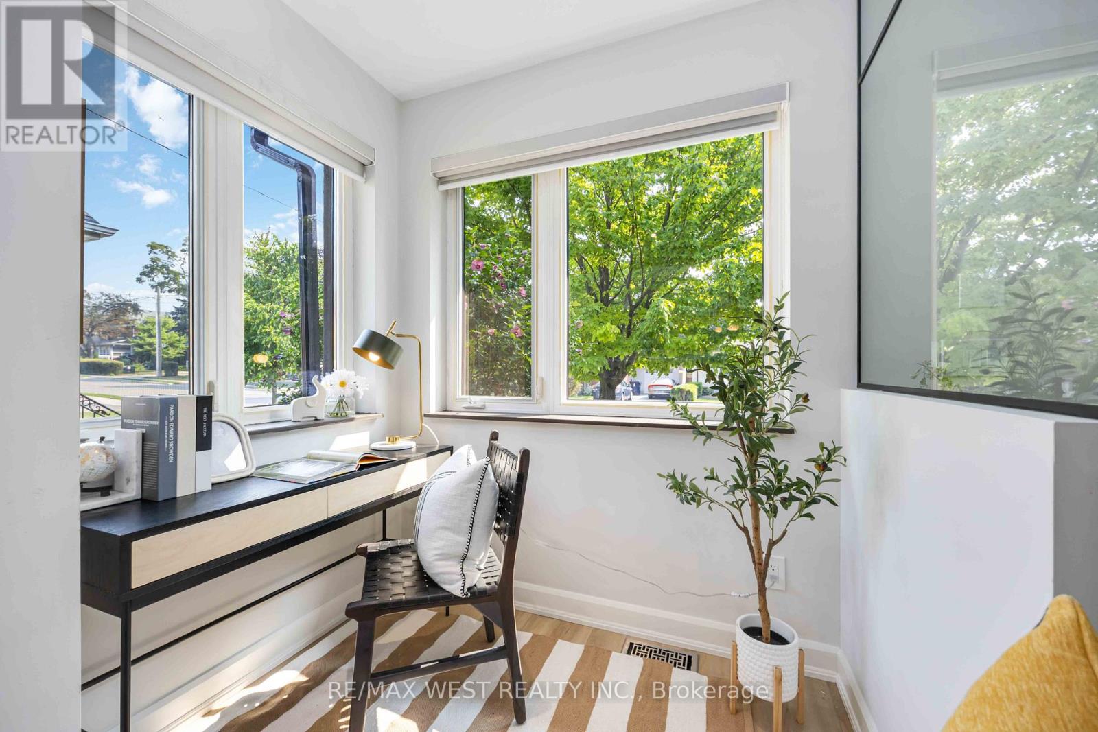 80 THIRTY NINTH STREET