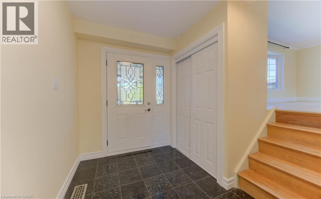 1493 QUEENS Boulevard