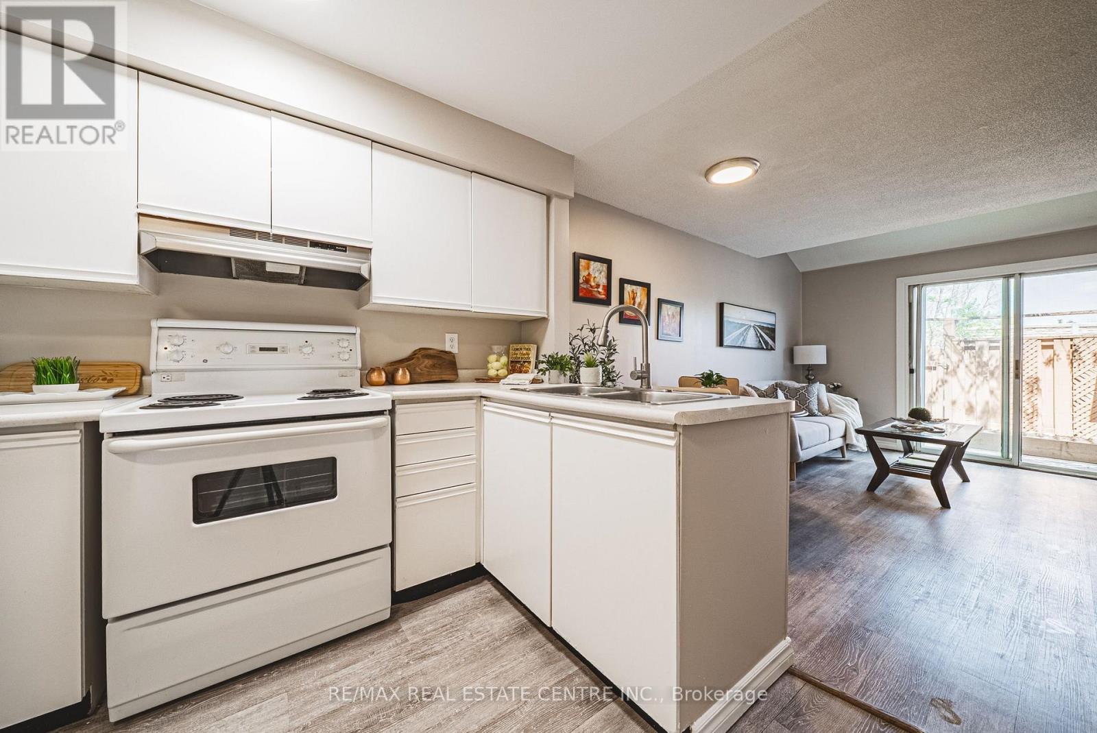 46 - 67 VALLEYVIEW ROAD
