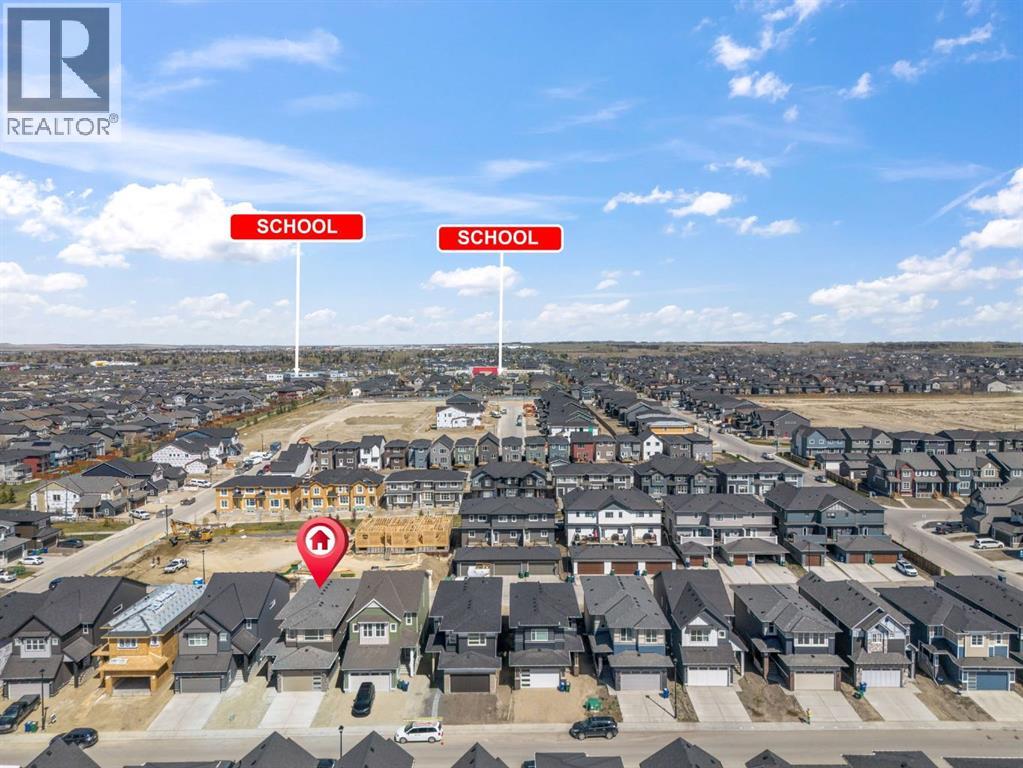 2321 Lancaster Heights SE