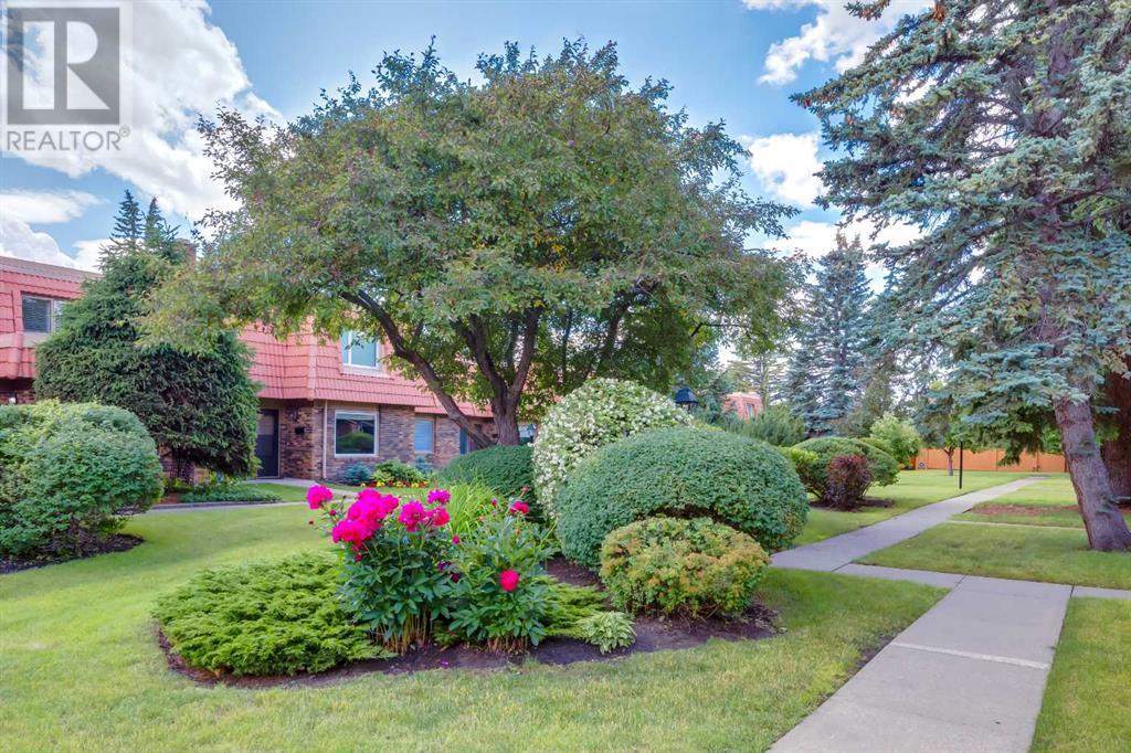 55, 714 Willow Park Drive SE