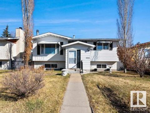 8716 29 AV NW Edmonton AB T6K2X6