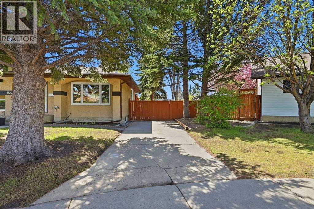156 Templeview Place NE