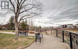 225 Kincora Heights NW