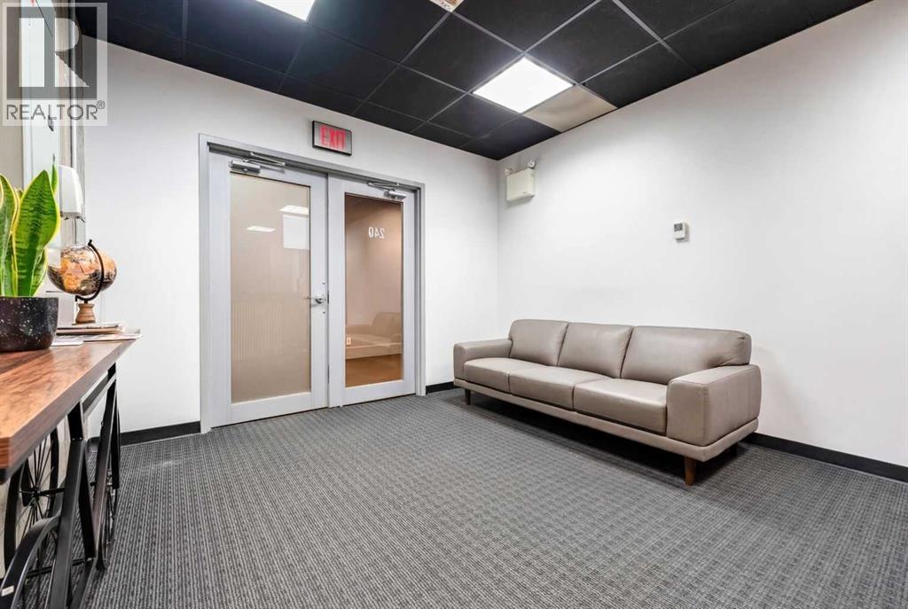 240, 1111 Olympic Way SE