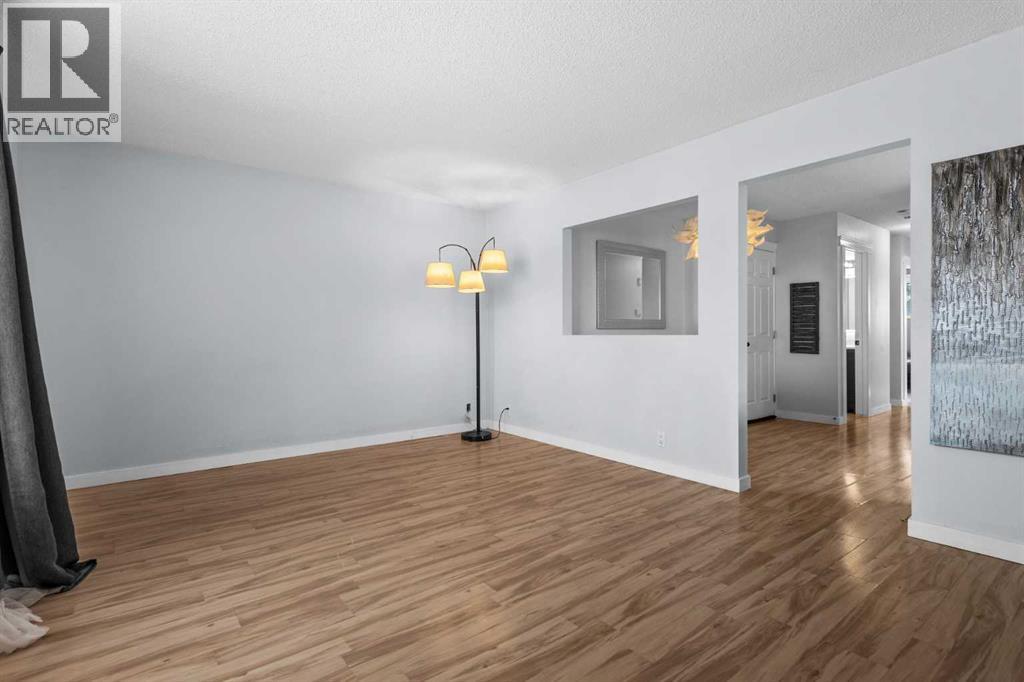 8510 Centre Street NE