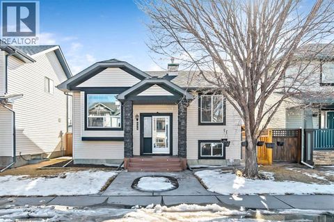 196 Erin Meadow Way SE Calgary AB T2B3P6