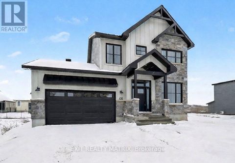 258 SAM AVENUE Russell ON K0A1W0