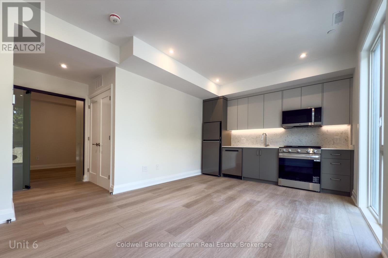 6 - 14 STEVENSON STREET N