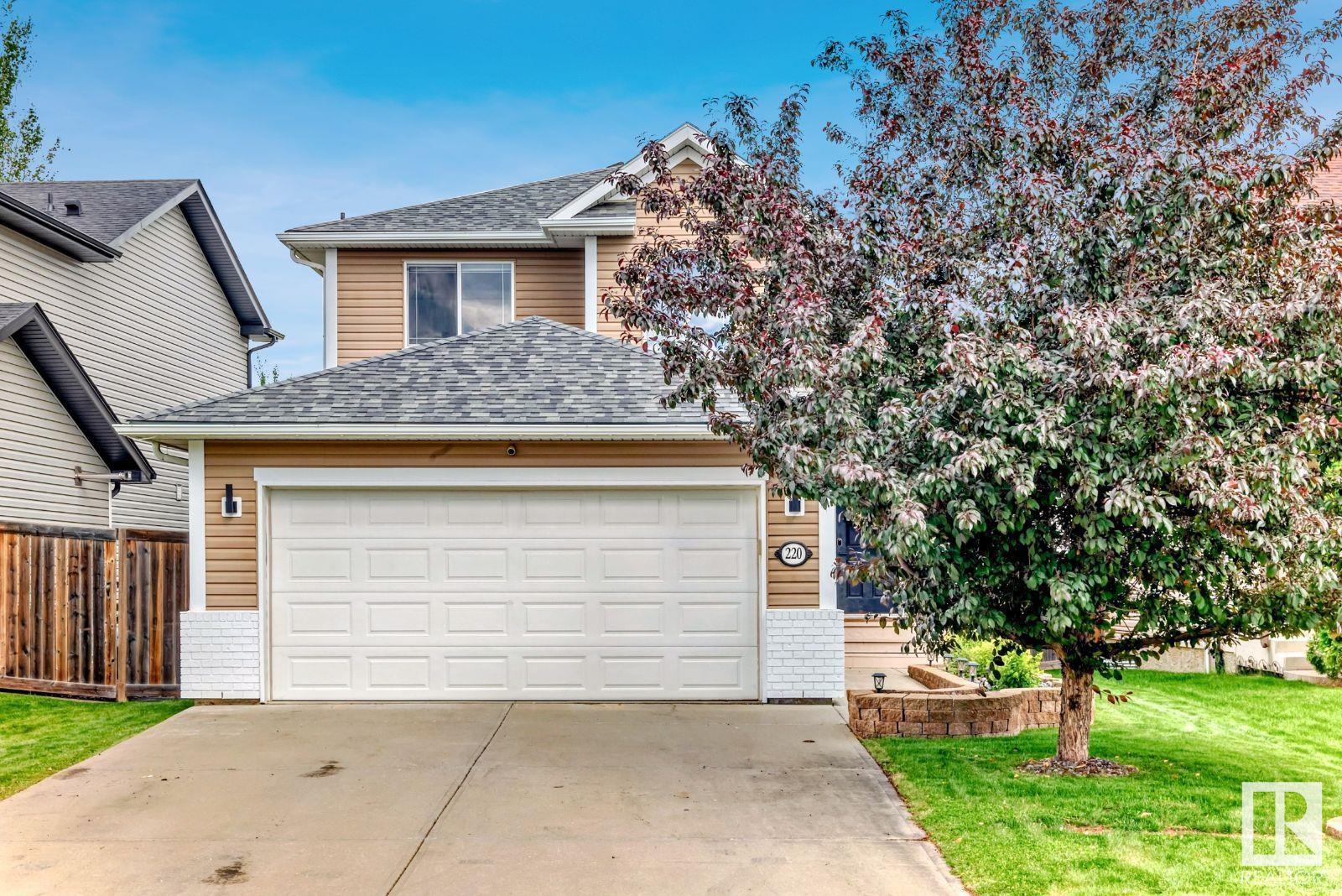 220 FOXTAIL WY