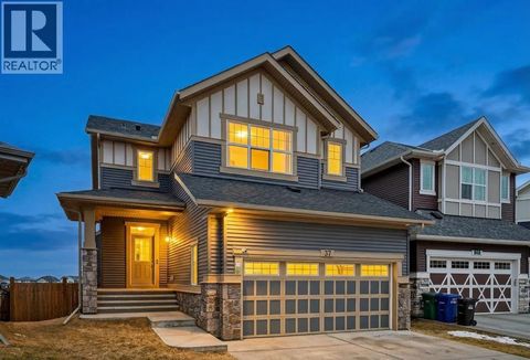 37 Kingsbury Close SE Airdrie AB T4A0R3