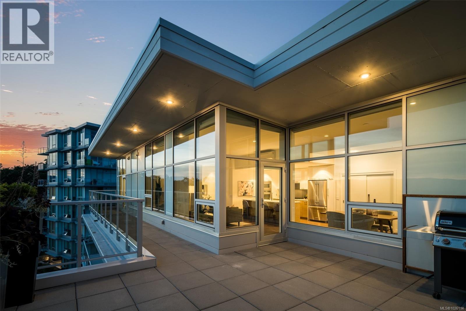 PH902 4009 Rainbow Hill Lane