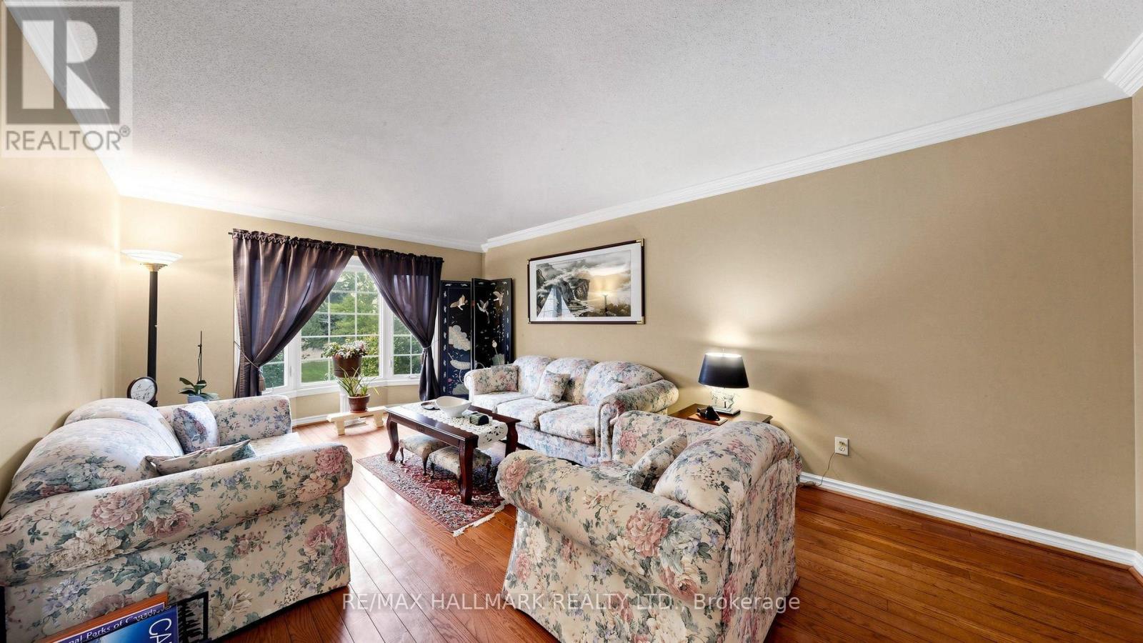 28 DELANCEY CRESCENT