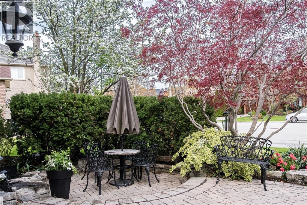 1729 RIVERBEND Court