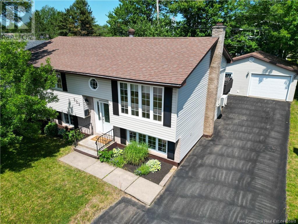 223 Hennessey Road