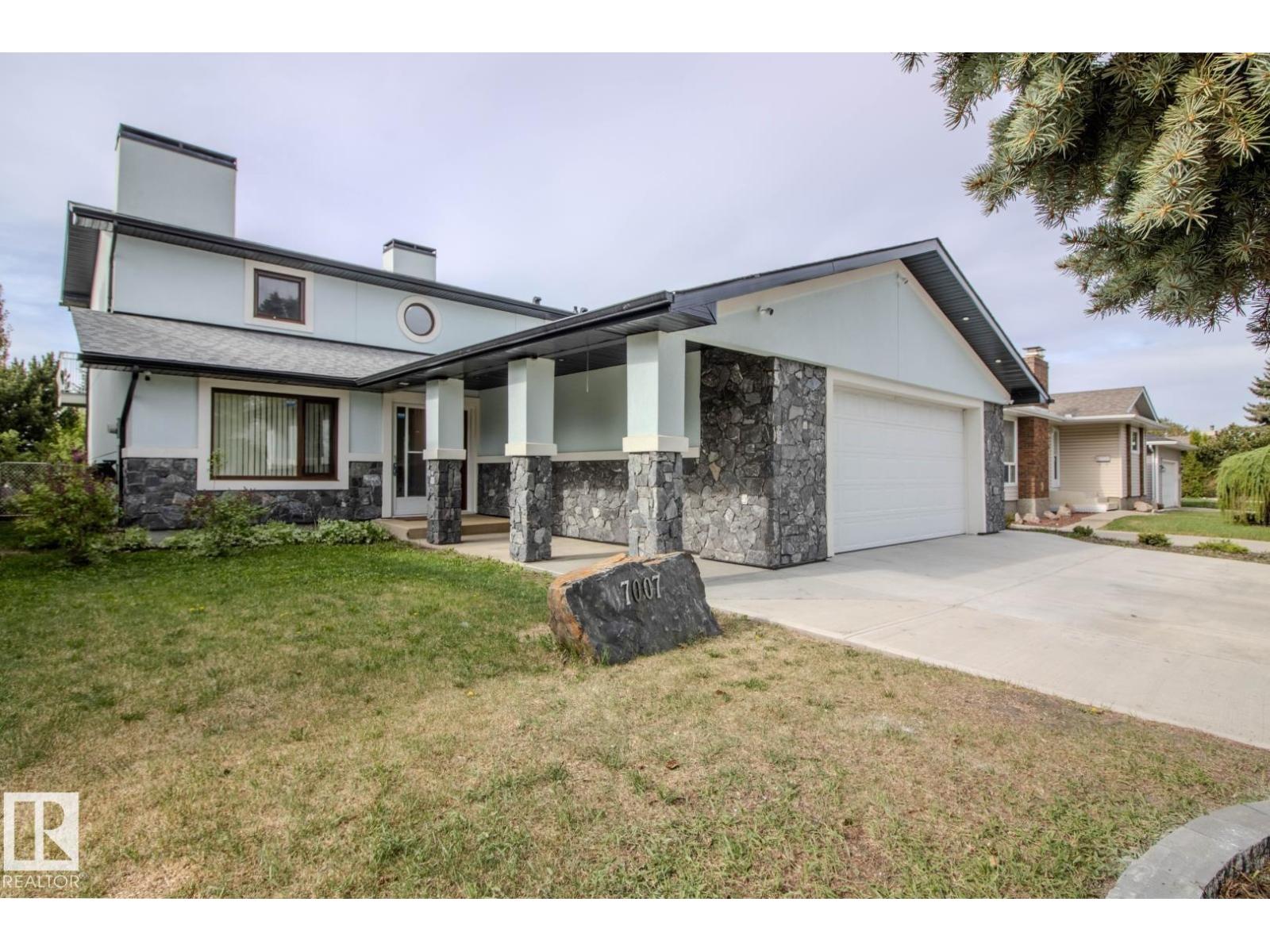 7007 10 AV NW