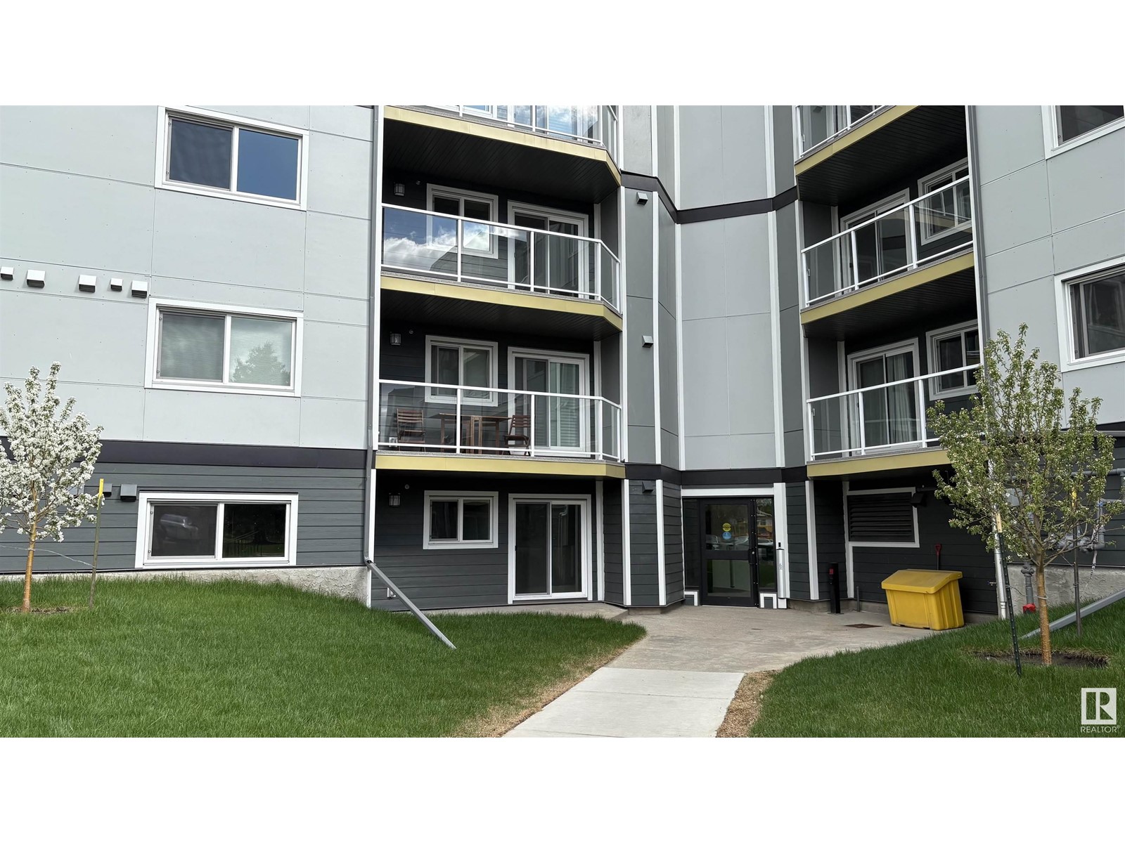 #109 9504 182 ST NW
