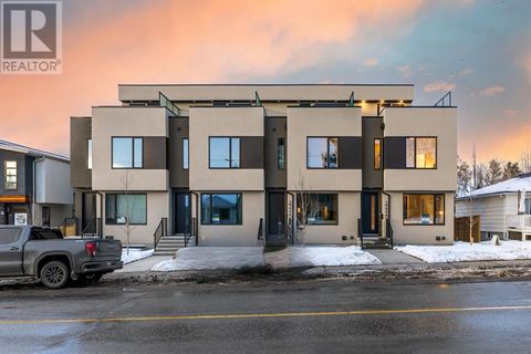 3, 2220 26 Avenue SW Calgary AB T2T1E8