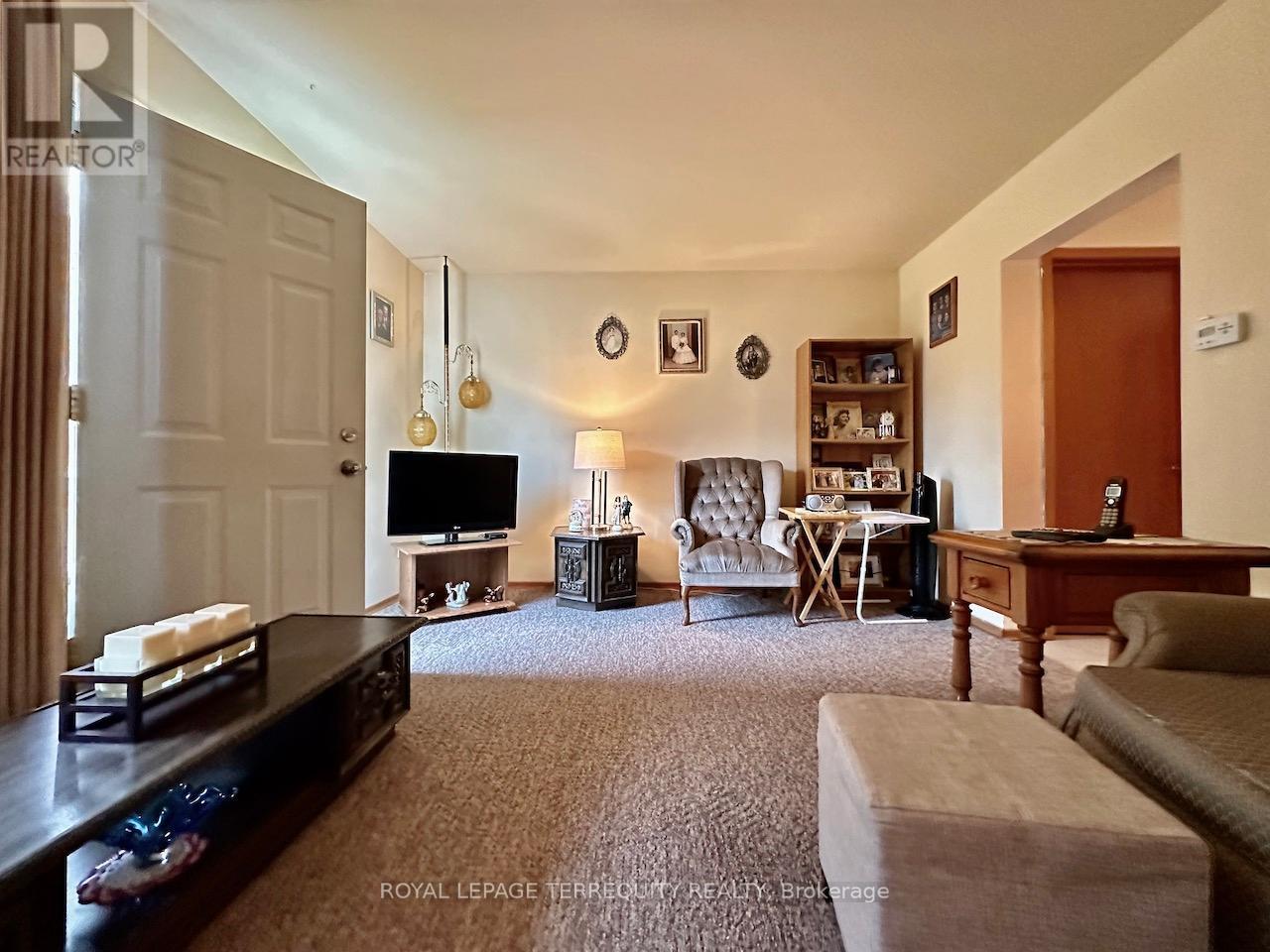 10-16 ORCHARD PLACE