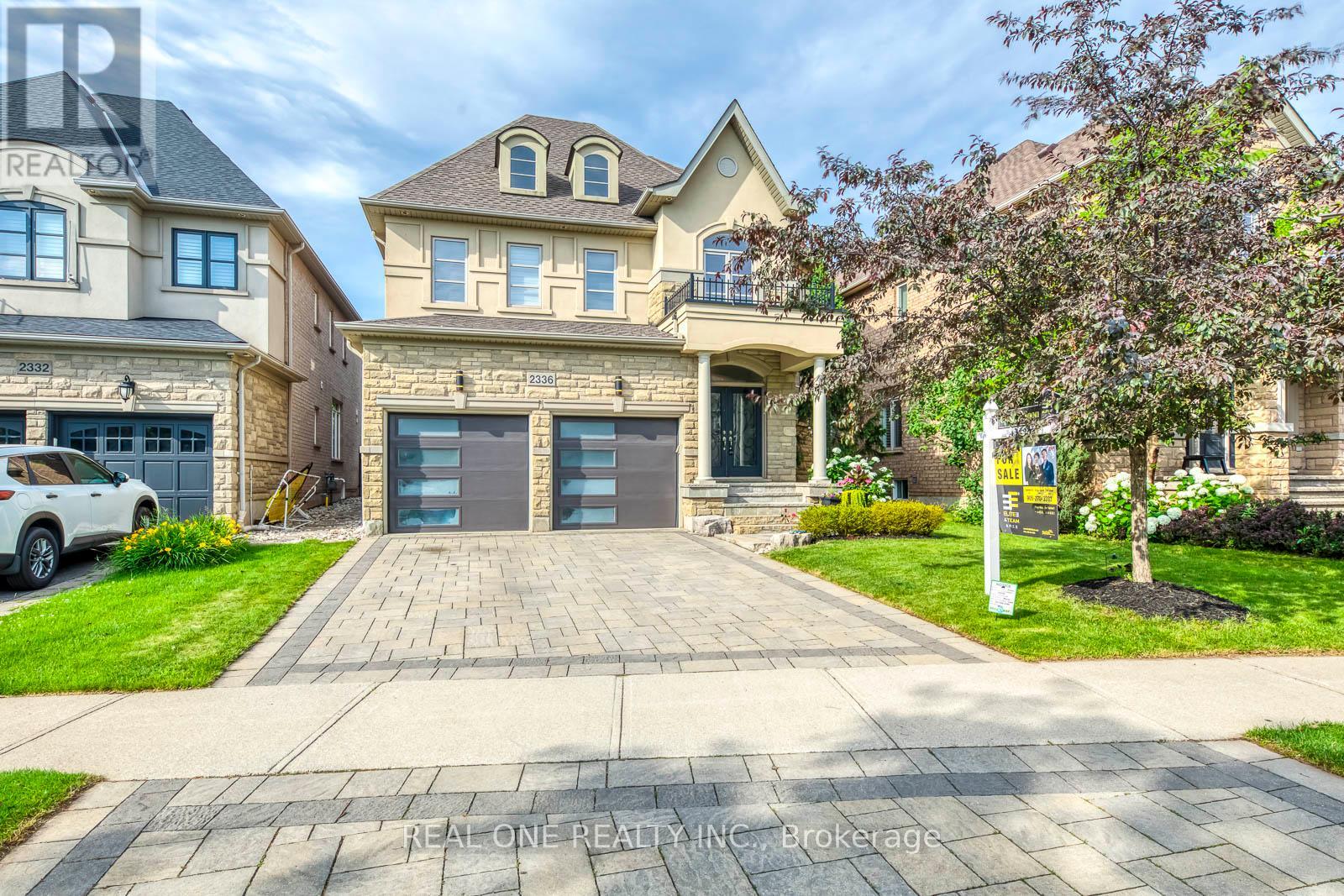 2336 THRUXTON DRIVE