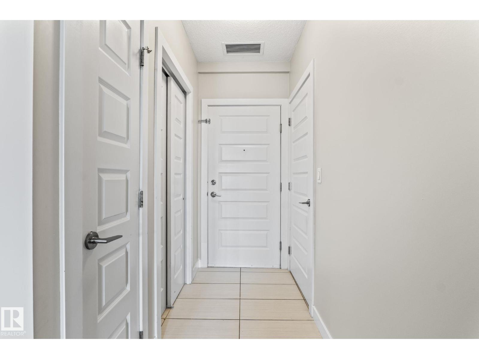 5151 windermere BV SW