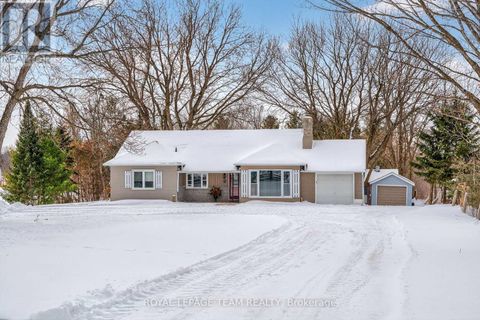 2377 RAMSAY CON 7B AVENUE S Mississippi Mills ON K0A1A0