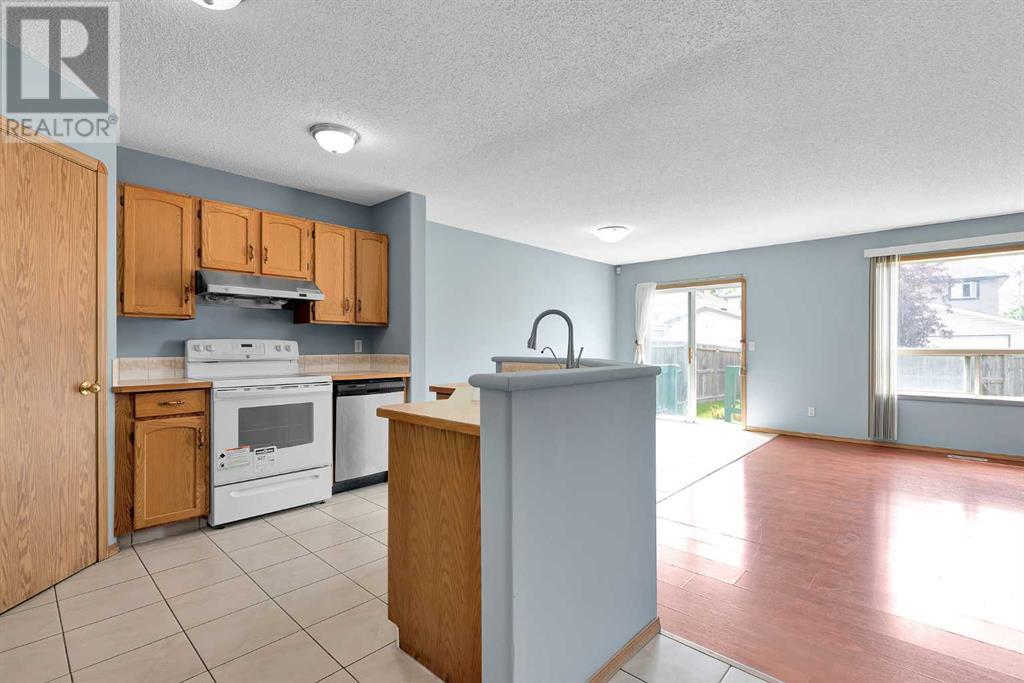 15 Harvest Rose Circle NE