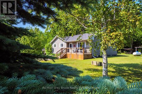 32 SUGARBUSH ROAD South Bruce Peninsula ON N0H2T0