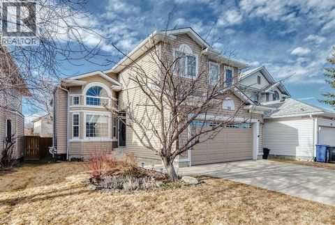 188 Hidden Ranch Crescent NW Calgary AB T3A5W3
