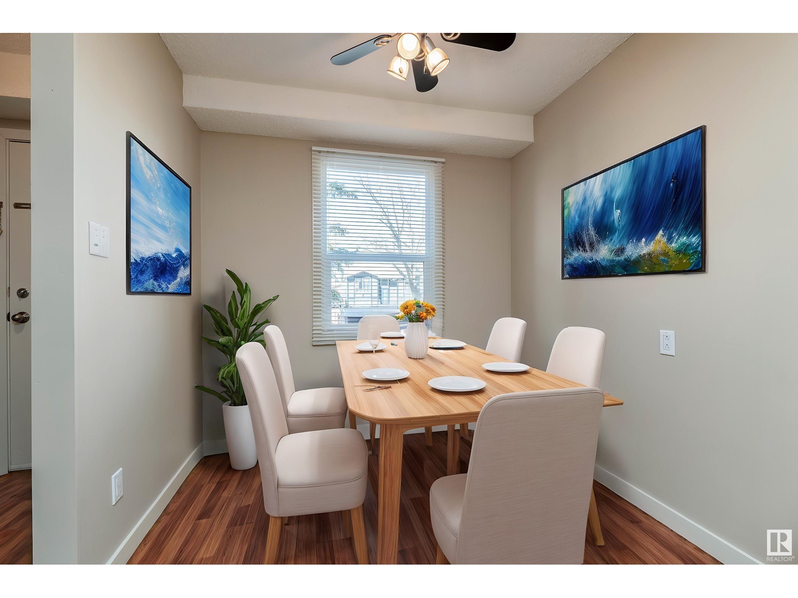11 WILLOWDALE PL NW