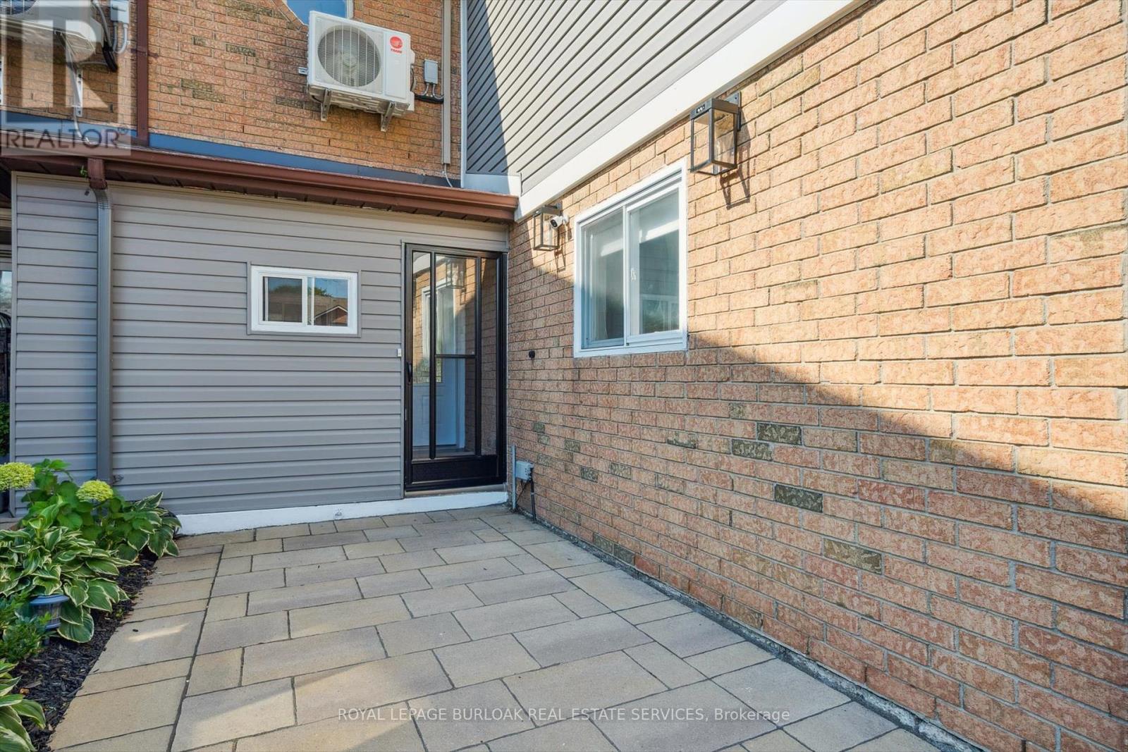 2152 PELEE BOULEVARD