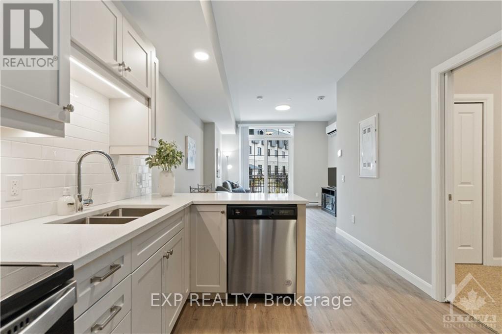 303 - 100 PINEHILL ROAD