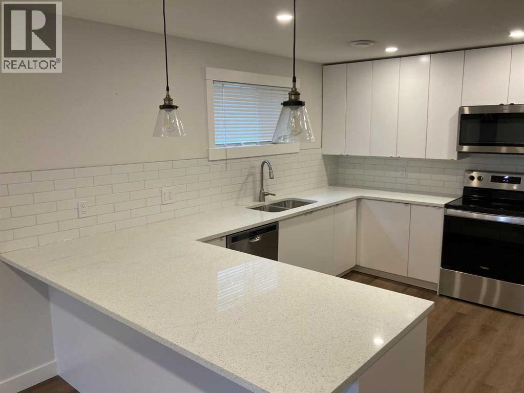 281 Sunvale Drive SE