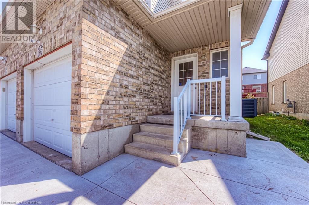 1332 COUNTRYSTONE Drive