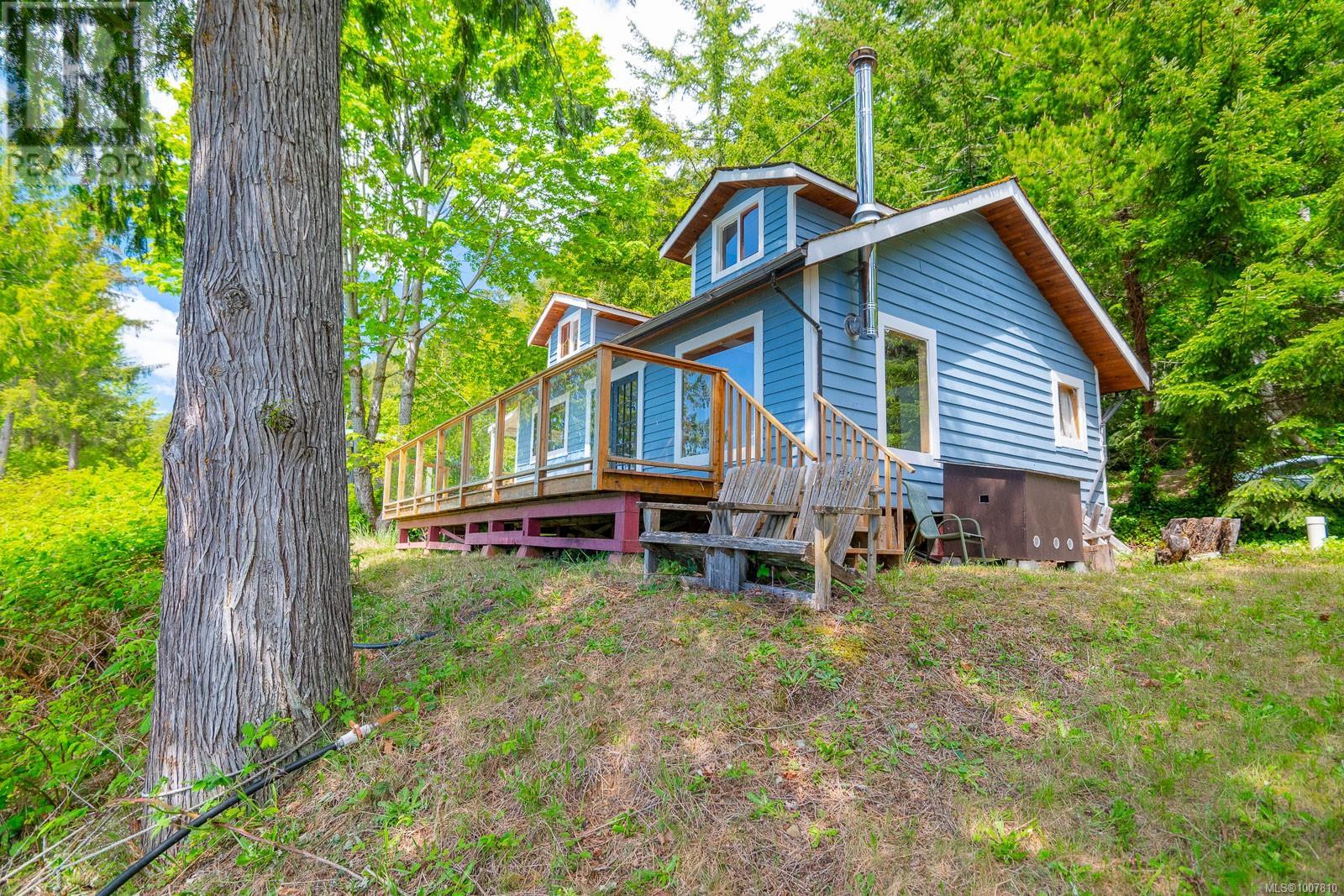 3840 Horne Lake Caves Rd